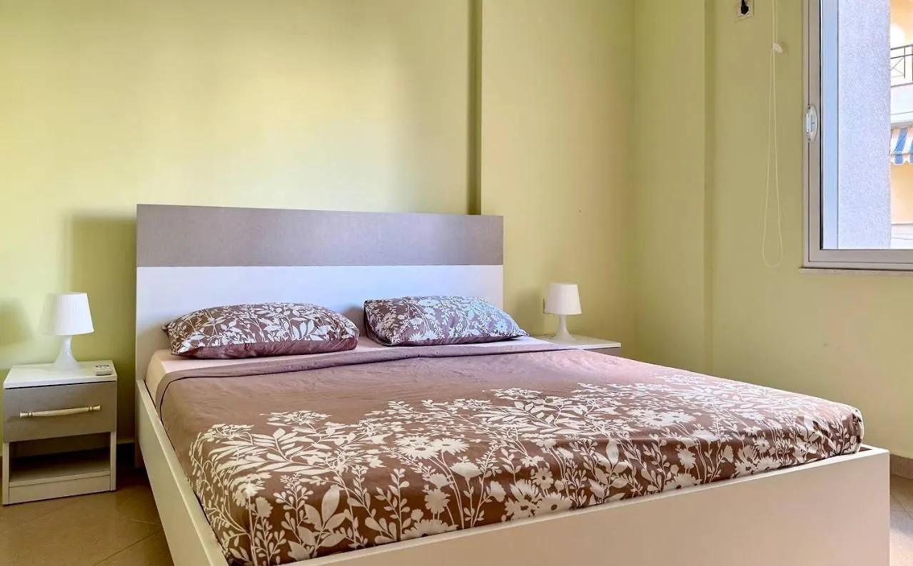 Cozy Sea View Apartment K4 Sarande 0*,  Albania