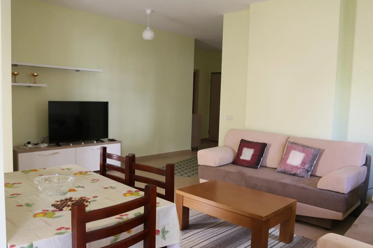 Cozy Sea View Apartment K4 Sarande